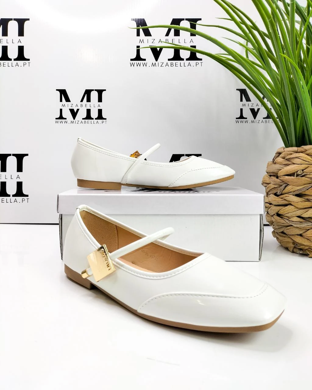 White Sabrinas Size 38 – photo 4